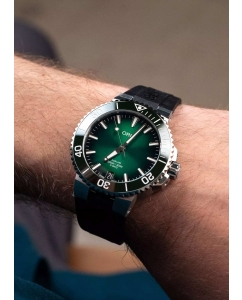 Купить Швейцарские механические наручные часы Oris 01-400-7769-4157-07-4-22-74FC  в E-mobi