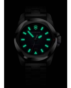 Купить Швейцарские наручные часы Victorinox 242031  в E-mobi