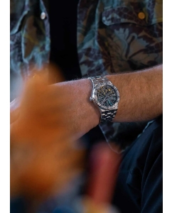 Купить Швейцарские механические наручные часы Maurice Lacroix AI6008-SS009-090-1  в E-mobi