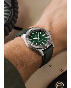 Купить Швейцарские механические наручные часы Breitling A17328101L1X1  в E-mobi