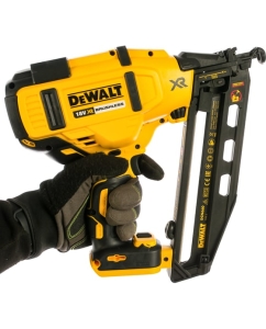 Купить Шпилькозабиватель DEWALT 18.0 В XR DCN660N  в E-mobi