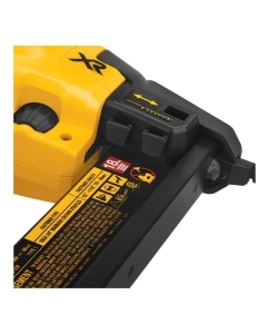 Купить Аккумуляторный скобозабивной пистолет DEWALT DCN681D2, 18В, c 2 АКБ 2 Ач и ЗУ, в кейсе TSTAK DCN681D2-QW  в E-mobi