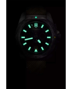 Купить Швейцарские титановые наручные часы Victorinox 241988.1 с хронографом  в E-mobi