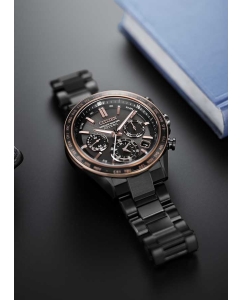 Купить Японские титановые наручные часы Citizen CC4074-61W с хронографом  в E-mobi