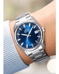 Купить Японские механические наручные часы Orient RA-AC0R02L3  в E-mobi