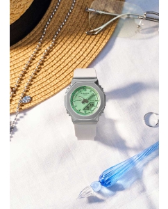 Купить Японские наручные часы Casio G-SHOCK GM-S2110SR-7A с хронографом  в E-mobi