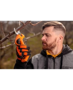 Купить Аккумуляторный секатор Villager VBP 7.0 077811  в E-mobi