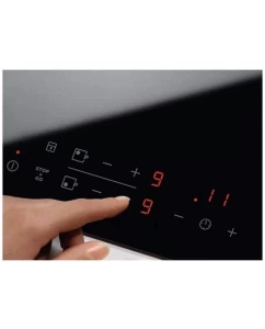 Купить Встраиваемая варочная панель электрическая Electrolux EHF6343FOK черный  в E-mobi