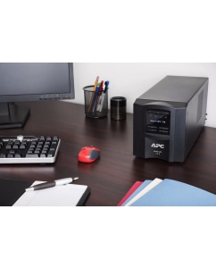 Купить Источник бесперебойного питания APC Smart-UPS SMT750IC  в E-mobi