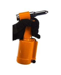 Купить Пневмо-гидравлический заклепочник для вытяжных заклепок ПНЕВМО-ТРЕЙД PT-AR2448  в E-mobi