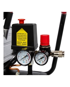 Купить Поршневой масляный компрессор QUATTRO ELEMENTI KM 24-260 248-481  в E-mobi