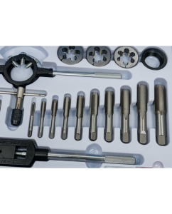 Купить Набор для нарезания резьбы БМ 45 предметов, металлический футляр 650145  в E-mobi