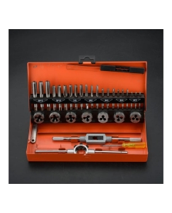 Купить Профессиональный набор метчиков и плашек HARDEN 32 предмета 610453  в E-mobi