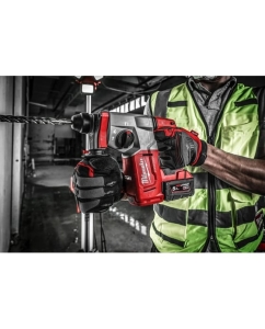 Купить Аккумуляторный перфоратор Milwaukee M18 BLH-502 4933478894  в E-mobi